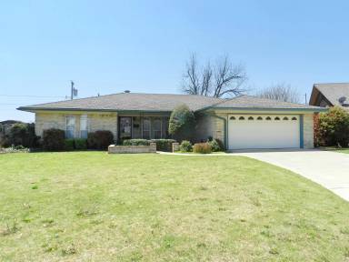 Main picture of 2914 NW Templeton Ter