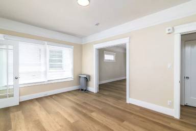 Main picture of 1955 LEAVENWORTH Apartments