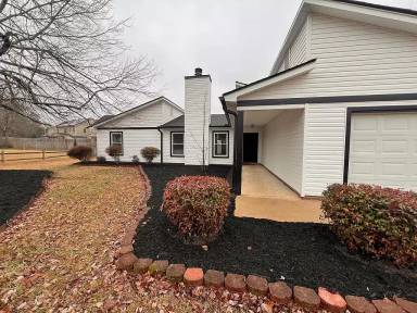 Main picture of 107 Amberwood Ln