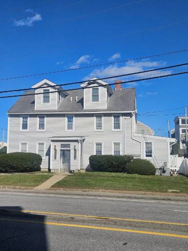Main picture of 522 Ocean Blvd