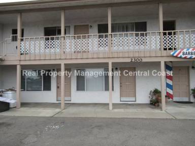Main picture of 2300 Main St