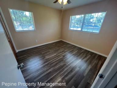 Main picture of 1127 SE 14th St