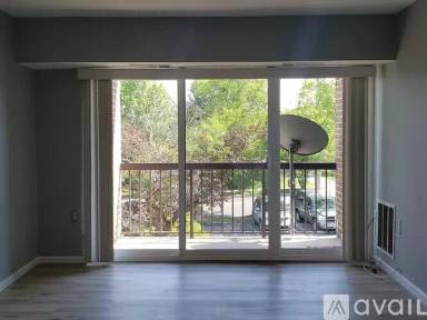 Main picture of 15601 Dorset Rd