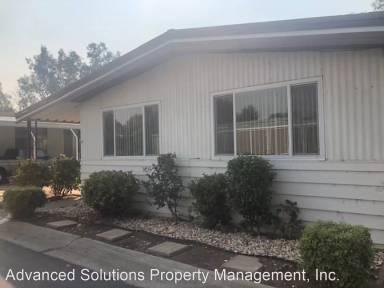Main picture of River Oaks Senior Mobile Home Park