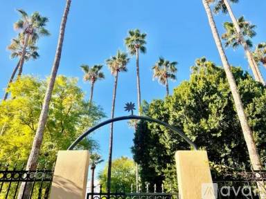 Main picture of Tropicana Apartments