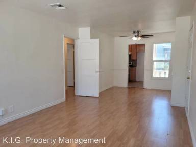 Main picture of 1808 Scott Rd