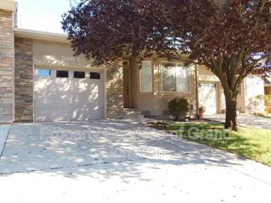 Main picture of 566 1/2 Garden Grove Ct
