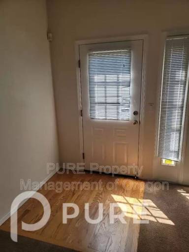 Main picture of 6154 S Virginia Ave