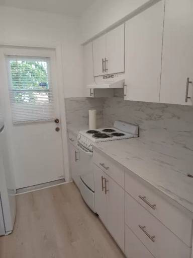 Main picture of 101 SE 9th St