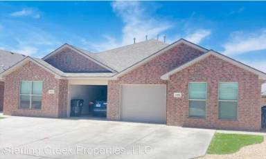Main picture of 2109 N Avenue J