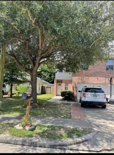 Main picture of 12027 Privada Saratoga Ave