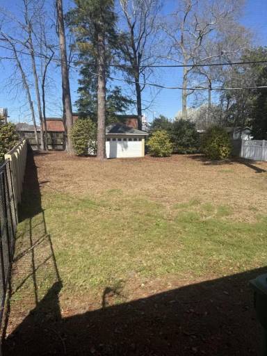 Main picture of 2111 Hart Rd