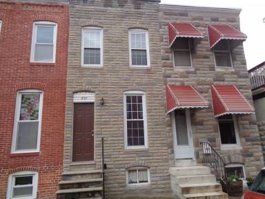 Main picture of 821 S Robinson St