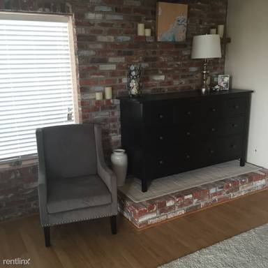 Main picture of 232 Avenida La Cuesta