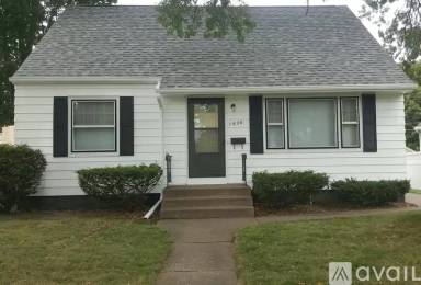 Main picture of 1630 W Central Park Ave