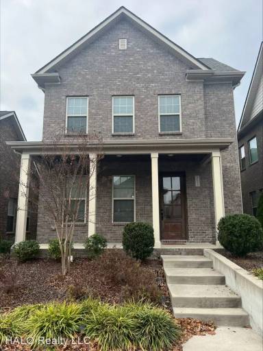 Main picture of 325 Cornelius Way