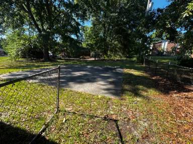 Main picture of 1416 Lenoir Dr