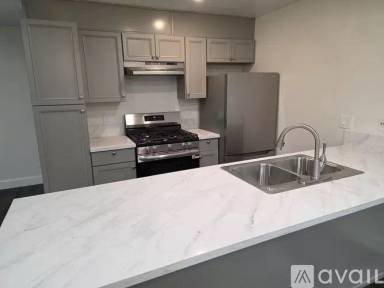 Main picture of 25901 Viana Ave