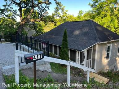 Main picture of 417 Thompson St
