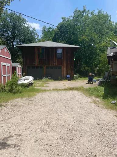 Main picture of 13939 Vinehill Dr