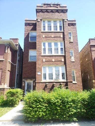 Main picture of 2736 W Giddings St