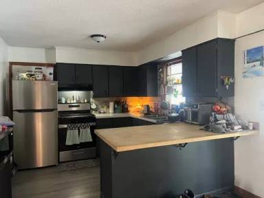 Main picture of 169 Mountain View Ave