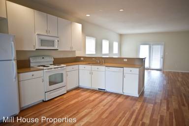 Main picture of 204 Greene St