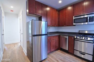 Main picture of 8272 Austin St