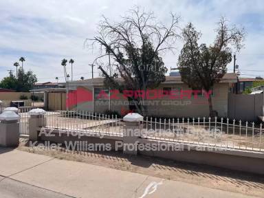 Main picture of 4226 N 32nd Ave
