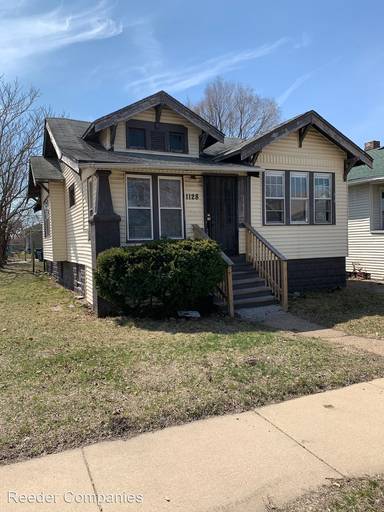 Main picture of 1128 Eaton St
