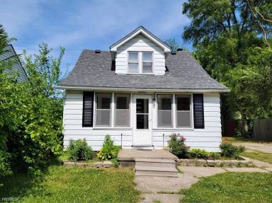 Main picture of 4082 Hereford St