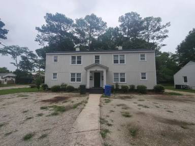 Main picture of 222 Woodrow St