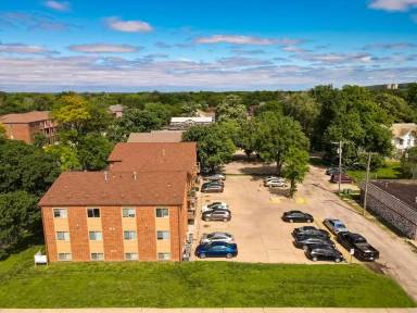 Main picture of 1031 Bluemont Ave