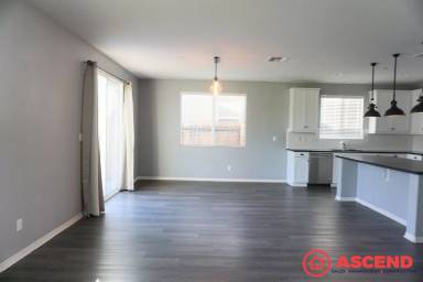 Main picture of 5509 Mensen Dr