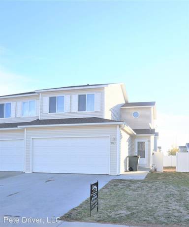 Main picture of 3503 Triton Ave