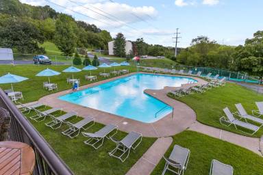 Main picture of Roxalana Hills Apartments