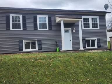 Main picture of 142 Anita Dr