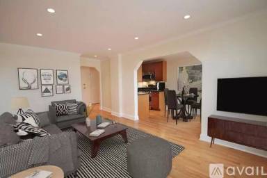 Main picture of 60 Brattle St