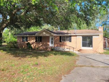 Main picture of 129 Buckeye Ct