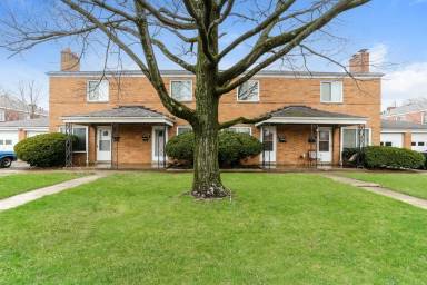 Main picture of 4183 Indianola Ave