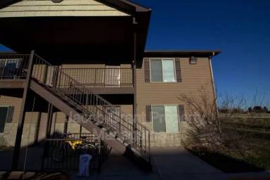 Main picture of 225 Opal Ct