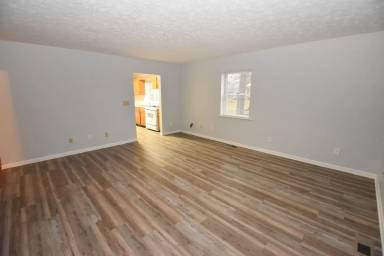 Main picture of 228 Tague St