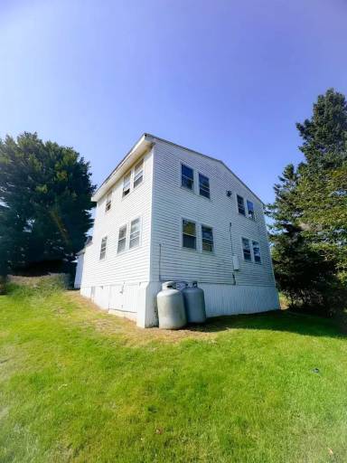 Main picture of 96 Doughty Rd