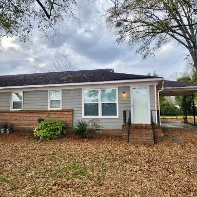 Main picture of 701 Ikes Rd