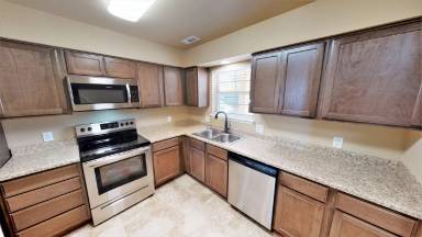 Main picture of HoneySuckle and SunFlower Drive