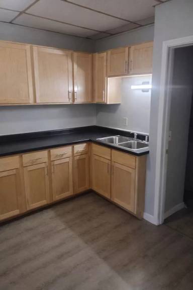 Main picture of 112 1st St S