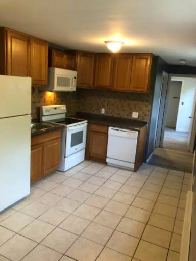 Main picture of 52 Daniel Ave