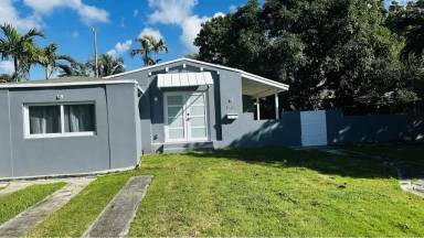 Main picture of 1935 SW 21st Ter