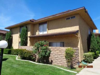 Main picture of 42841 15th St W
