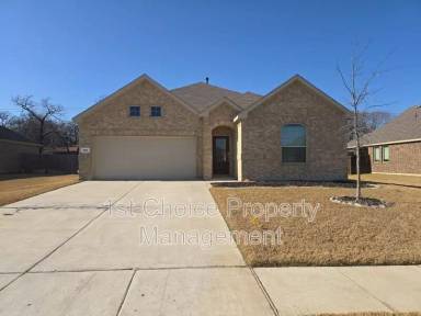 Main picture of 213 Post Oak St